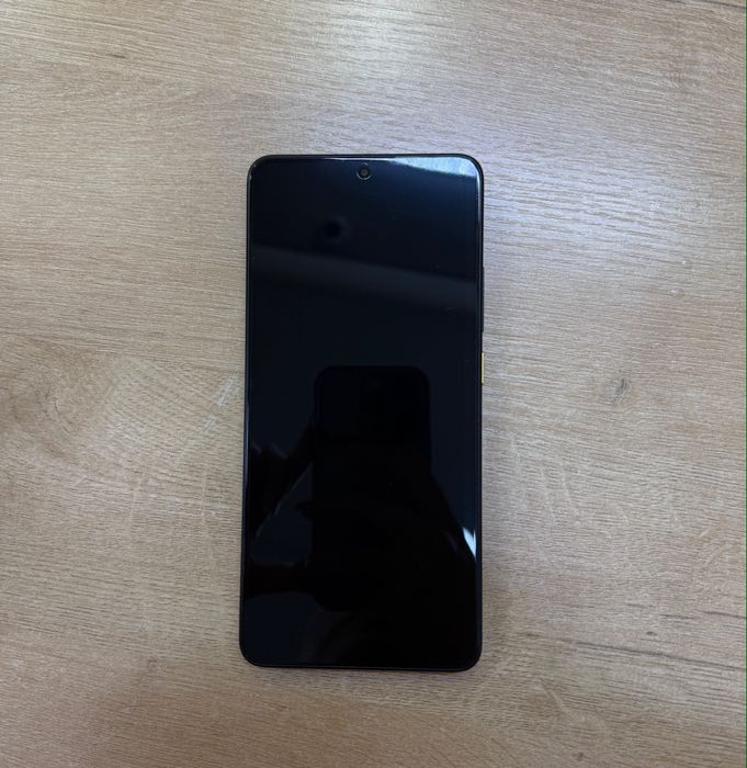 Продам игровой телефон Poco x7 pro