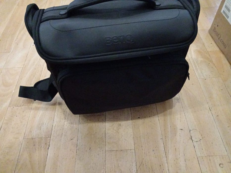 Проектор Benq в отличном состоянии