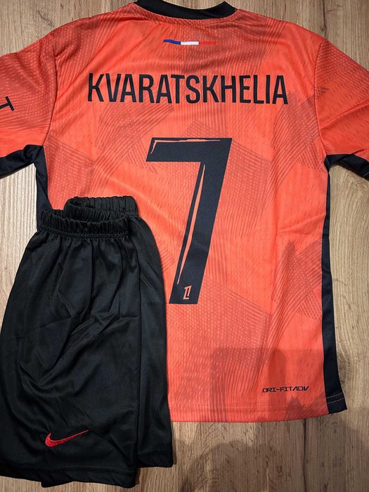 Reducere: Tricouri  Echipamente fotbal copii – Kvaratskhelia