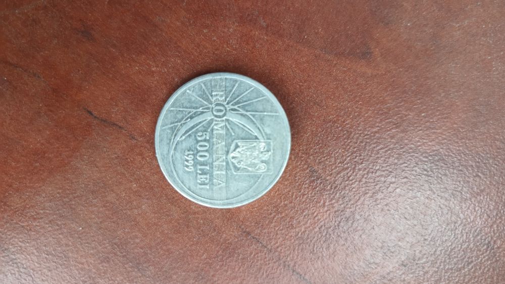 Moneda 500 lei cu eclipsă totală 1999