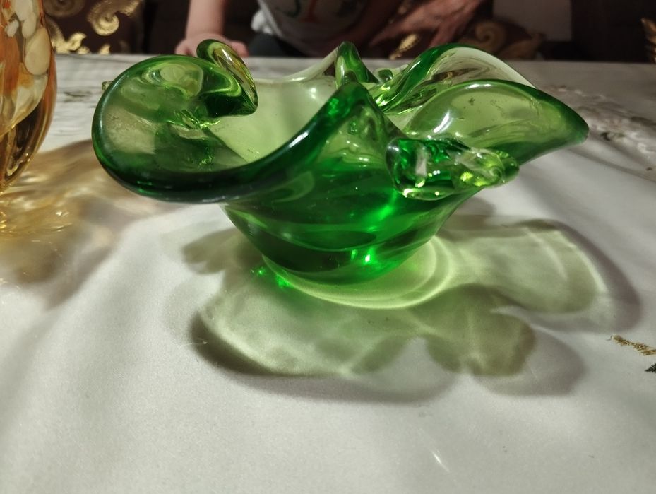 Ваза, пепельница, конфетница