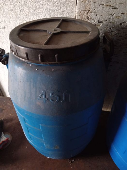 Продам две бочки