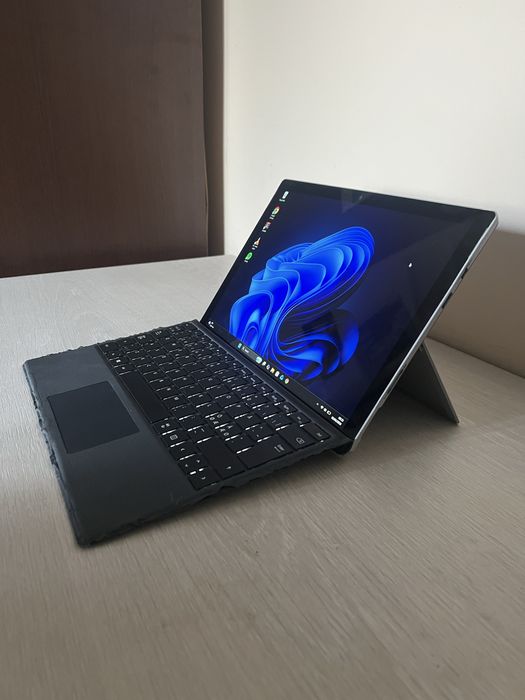 Microsoft Surface Pro 5