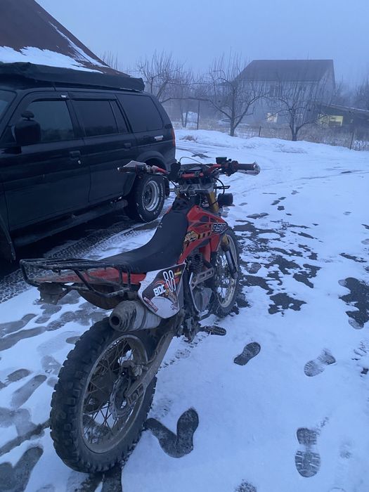 Мотоцикл, эндуро продам