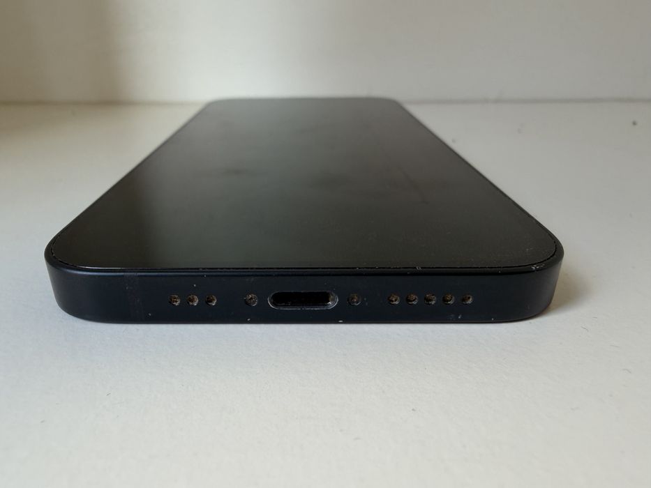 iPhone 13 128GB Тъмносин