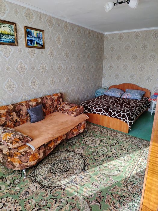 По часам и сутки. Аристон