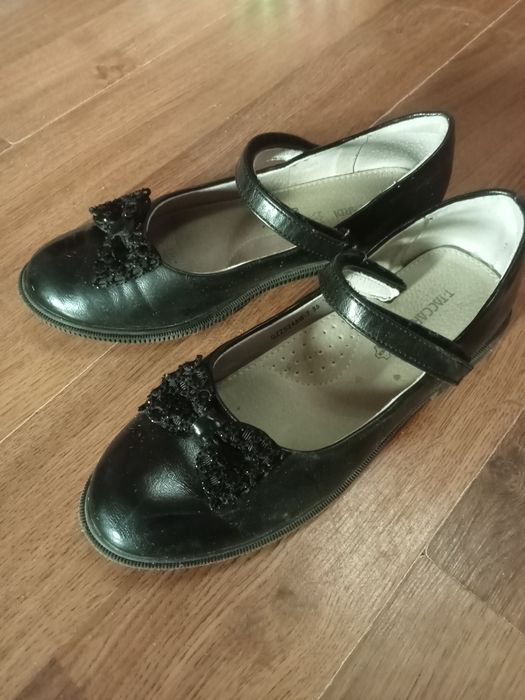 Туфли для девочки