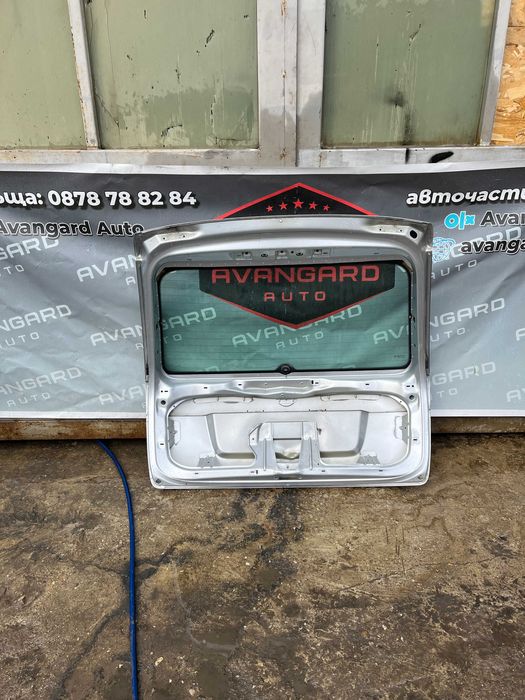 Капак Skoda Octavia