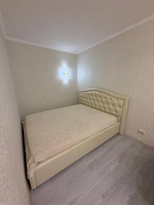 Кровать в хорошем состоянии.