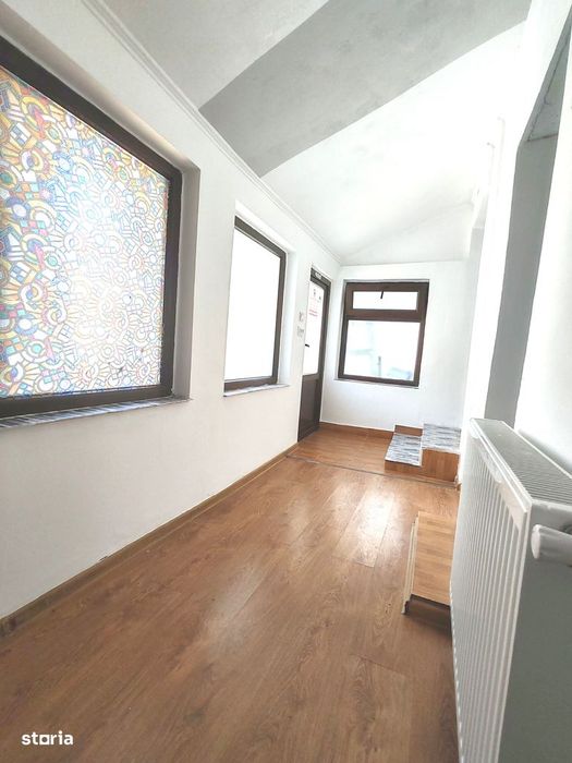 Spatiu comercial, Central-Pitesti, 50 mp