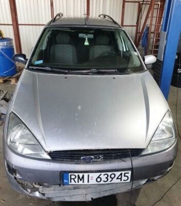 Dezmembrez Ford Focus 1 1.4,1.6 benzina/ 1.8 diesel
