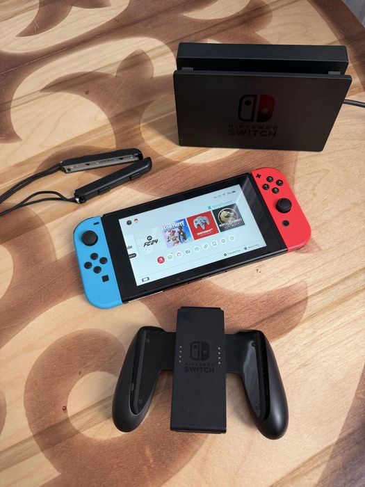 Продам Nintendo Switch