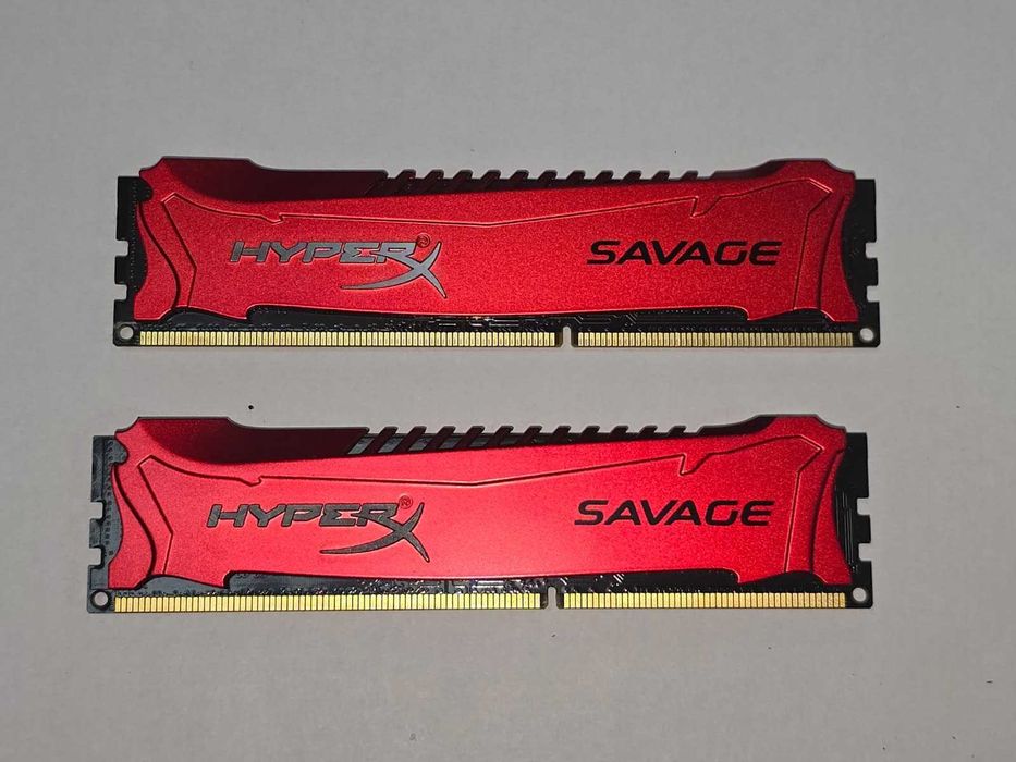 Kit RAM desktop HyperX Savage Red 8GB (2 x 4GB) DDR3, 1600MHz CL9 1.5V