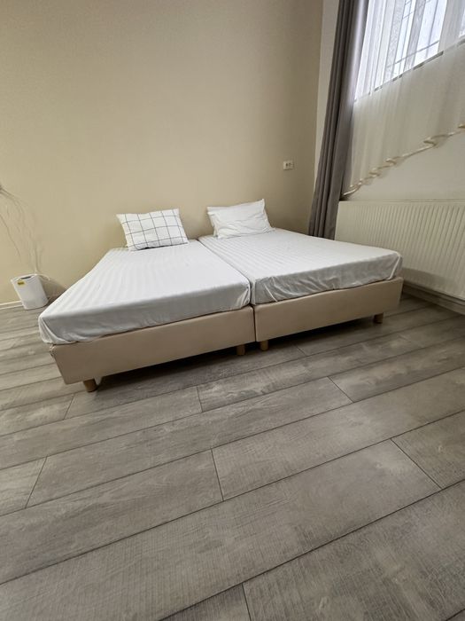 Pat hotel / pensiune 100/200 4 bucati + saltele