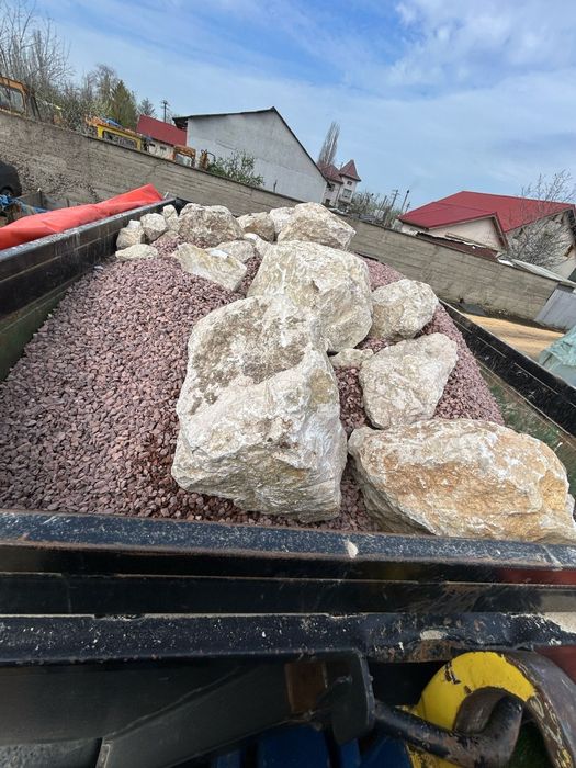 Piatra naturala sparta granit antracit și rosu caramiziu calcar alb gălbui bej piatra gabioane grătare focare garduri, bolovani calcar și de rau