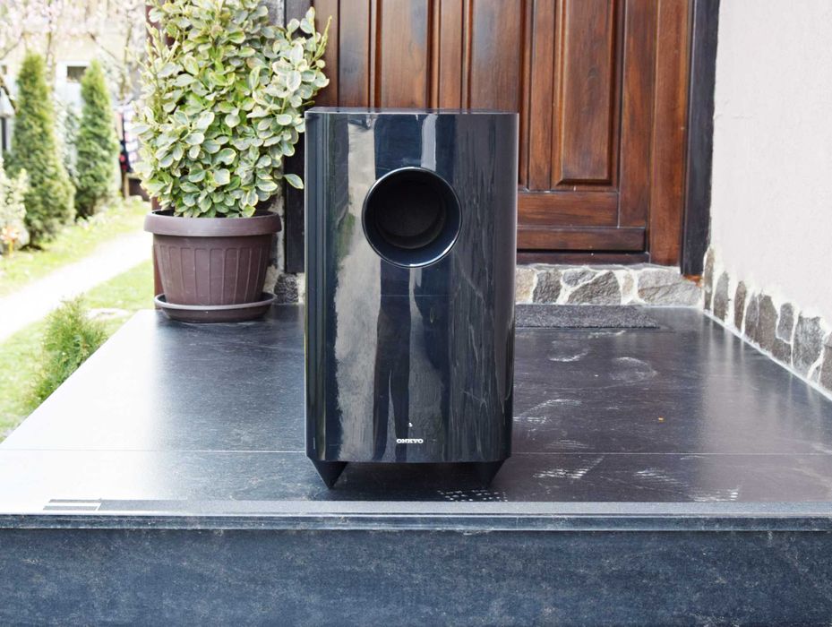 Subwoofer activ Onkyo SKW-208