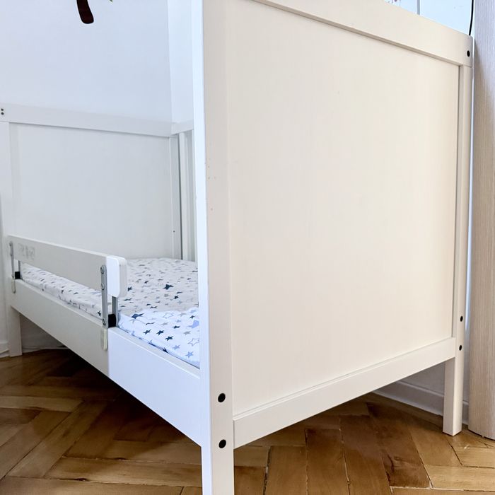 Patut ikea cu saltea si bara de protectie