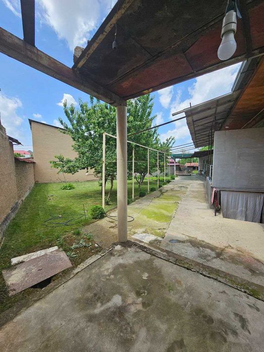 Феруза массив\ор-тир Ялонгоч-Ота masjid\7.5-сот.uchastok\сотилади.