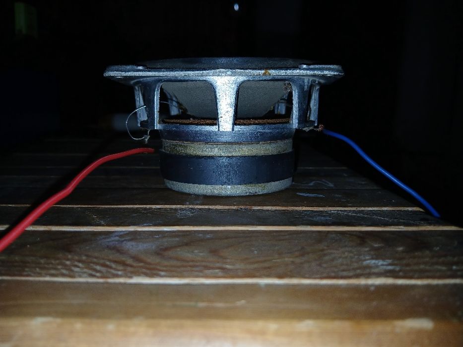 Продаются динамики