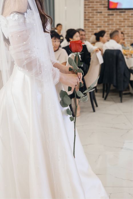 Продам платье , после химчистки