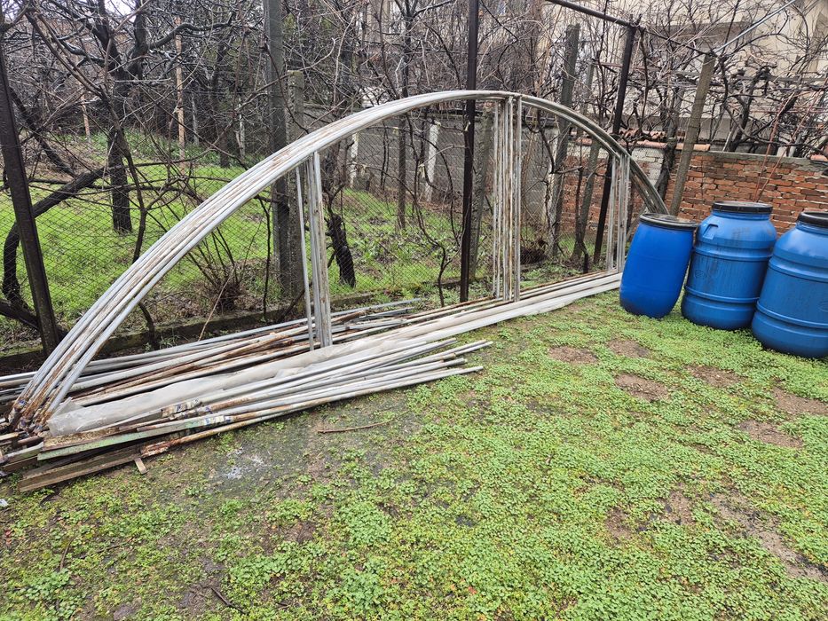 Оранжерия конструкция