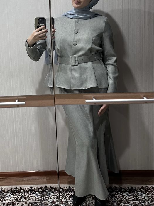 Продам костюм двойку