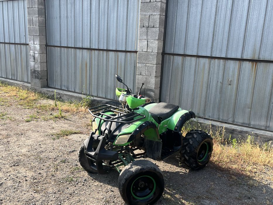 Продам квадроцикл срчно