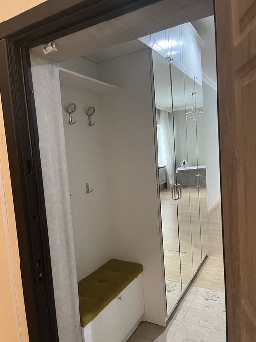 Прдам прихожку б/у