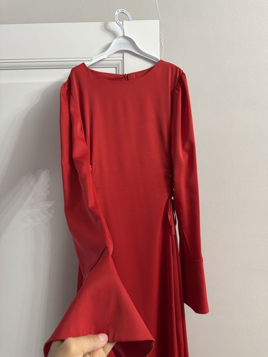 Продам женское платье