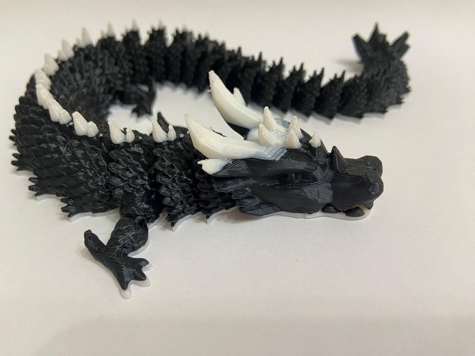 Продам игрушечного дракона