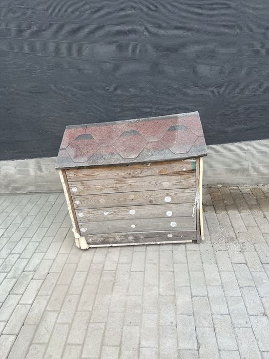 Собачья будка утепленная