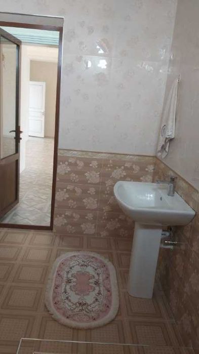 Uy sotiladi 10 sotix