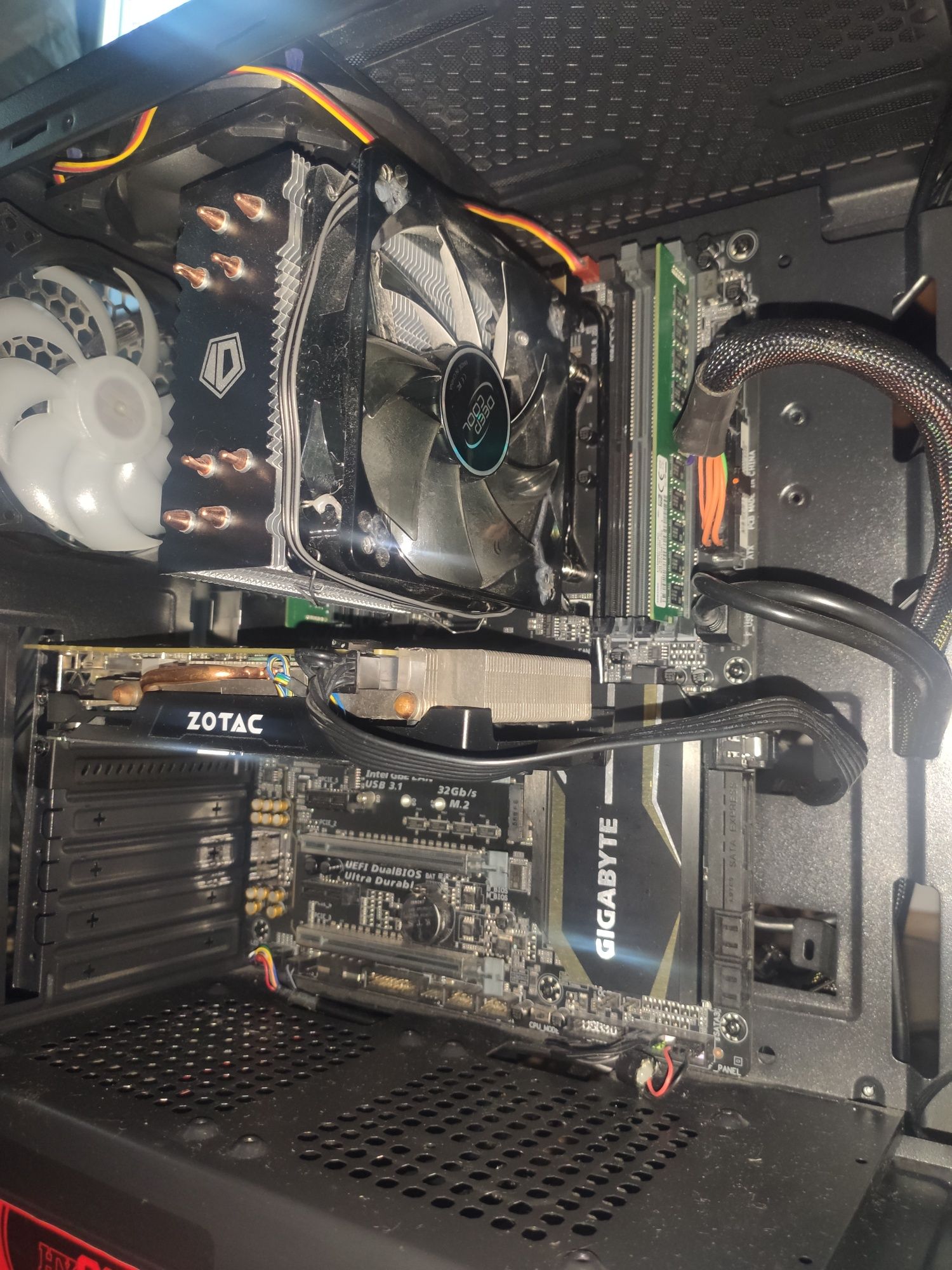 vand-pc-workstation-gaming-editare-xeon-e5-2690v4-32gb-gtx1070-620w