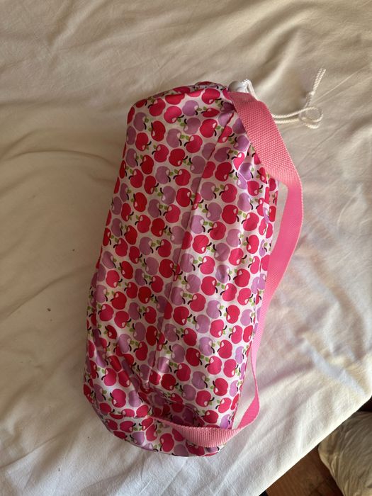 Играчки: легло за кукла, докторски комплект, кукла, PlayDoch пластелин