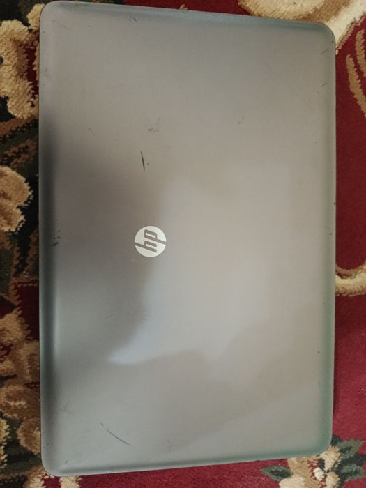 Notebook HP 250 sotiladi