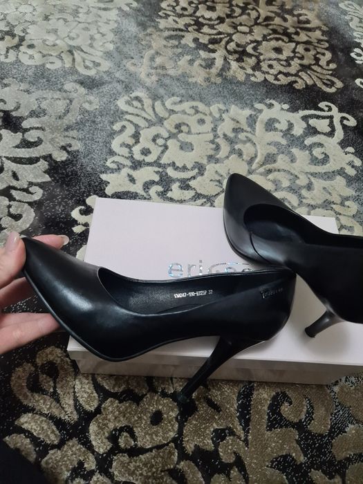 Туфли лодочки кожаные 37.р