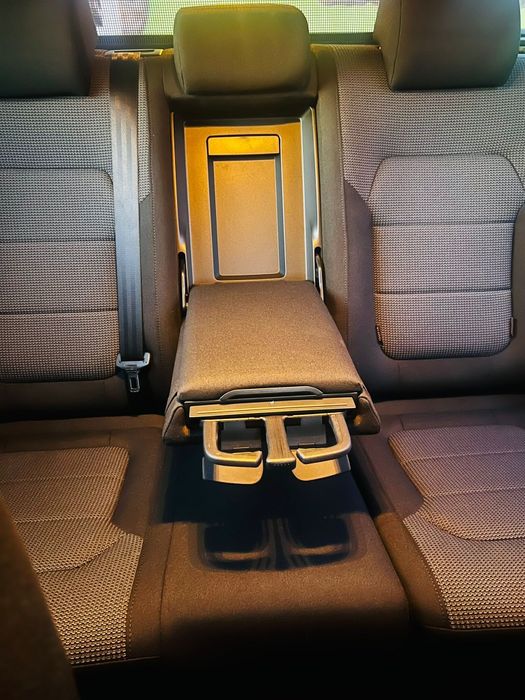 2014 Volkswagen Passat B7 - 1.6 TDI 105Cp - Navi * Camera * Senzori