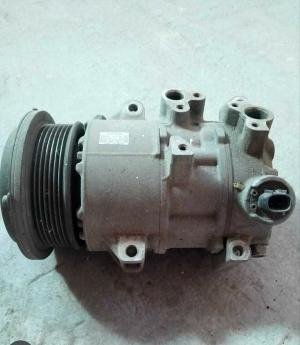 Компресор кондицинера на Тойота камри