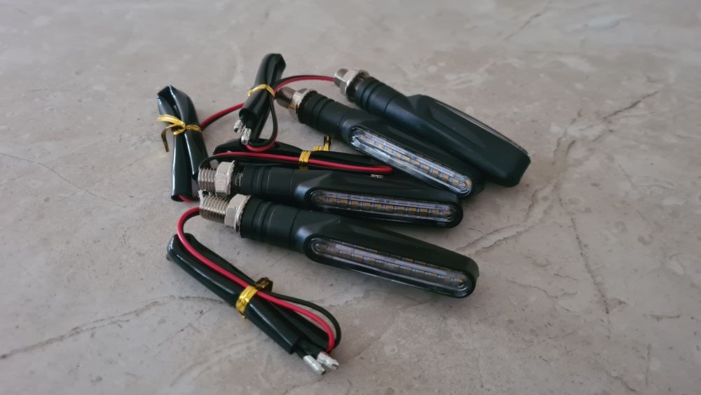 Set 4 x Semnalizator motocicleta, Sunmostar, Plastic/Metal