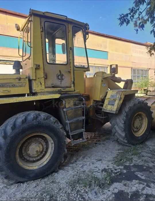 Погрузчик(с пробегом)