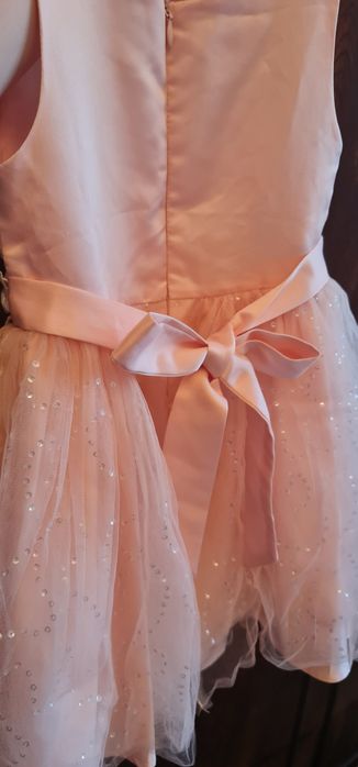 Нарядное платье на рост 110см