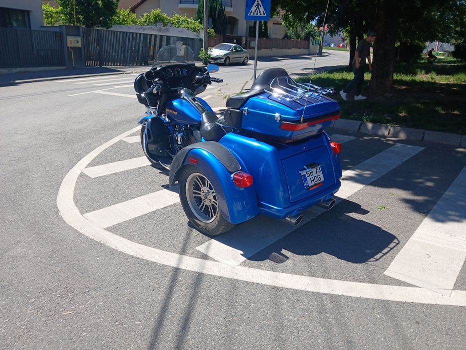 Trike Harley Davidson Tri Glide M8