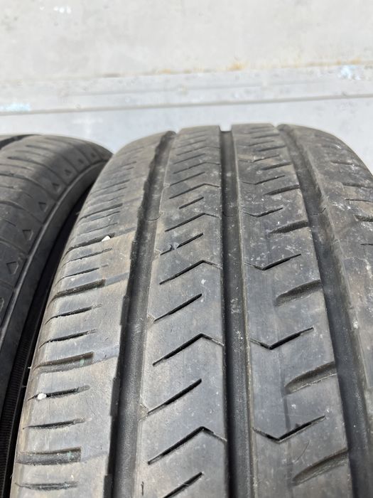 2 бр. гуми за бус 215/65/16C Hankook DOT 1019 6,2 mm