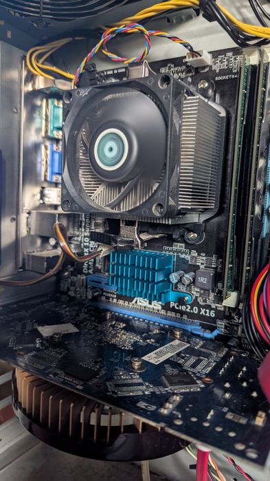 Kit placa de baza și FX-4100