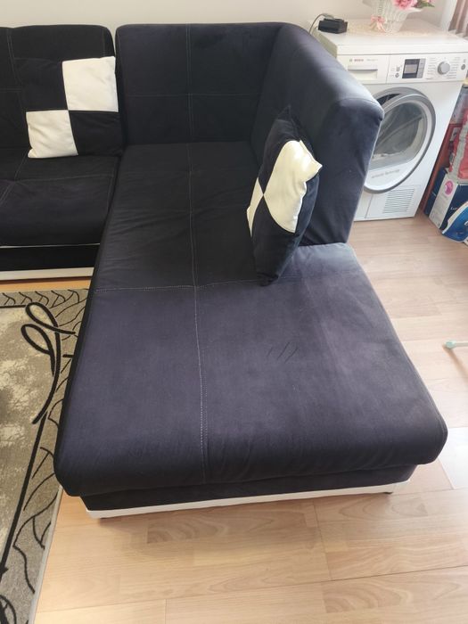 Ъглов разтегателен диван