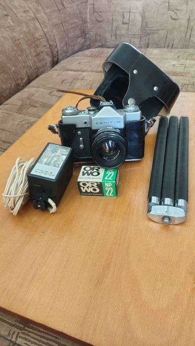 Zenit-B Професионален ретро фотоапарат к-кт,  цена 250 евро