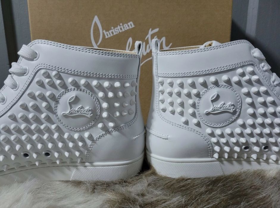 Adidasi Christian Louboutin calitate Premium **Full Box** . Lubutani