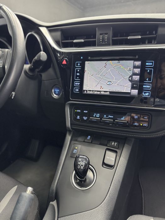Toyota Auris Toyota Auris 1.8 hybrid/ 2016/ unic proprietar/ stare perfectă