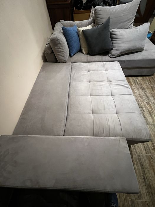 Ъглов разтегателен диван