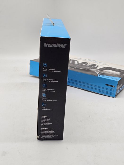 Kit de accesorii dreamGEAR Player's Kit cu 6 piese pentru consola PlayStation 4